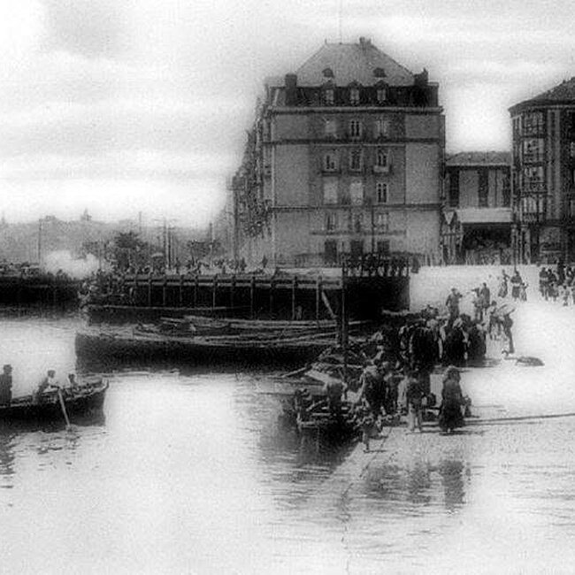 Foto antigua del Mercado de Puertochico (Almotacenia) (55).jpg