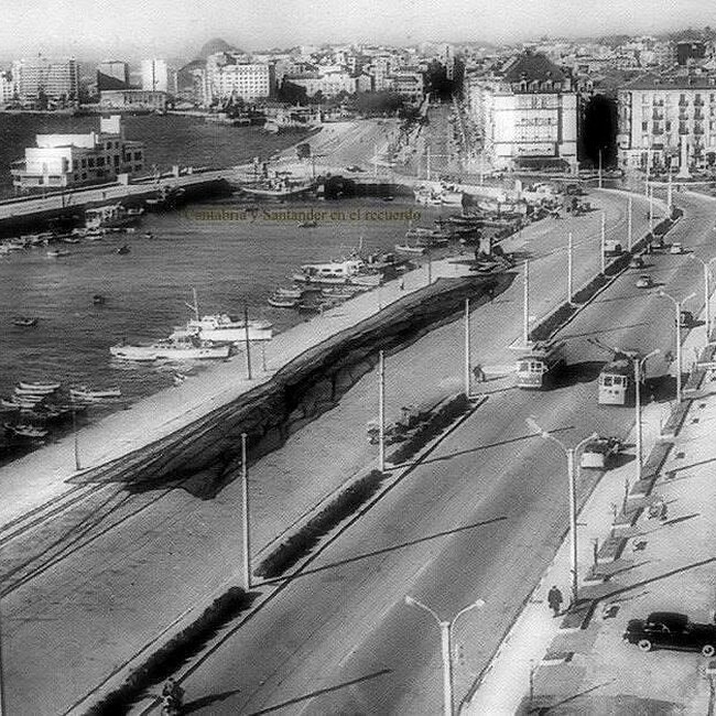 Foto antigua del Mercado de Puertochico (Almotacenia) (66).jpg