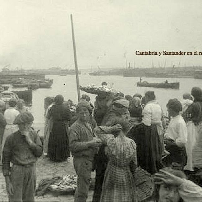 Foto antigua del Mercado de Puertochico (Almotacenia) (68).jpg