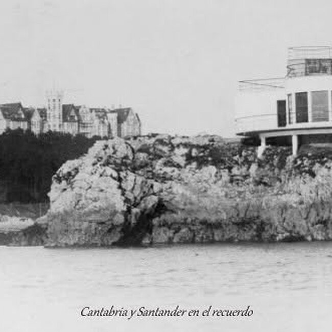Foto antigua de la playa de la Magdalena (2).jpg