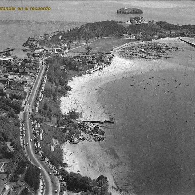 Foto antigua de la playa de la Magdalena (44).jpg