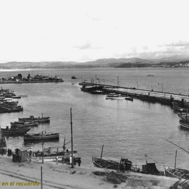 Foto antigua de Puerto Chico (89).jpg