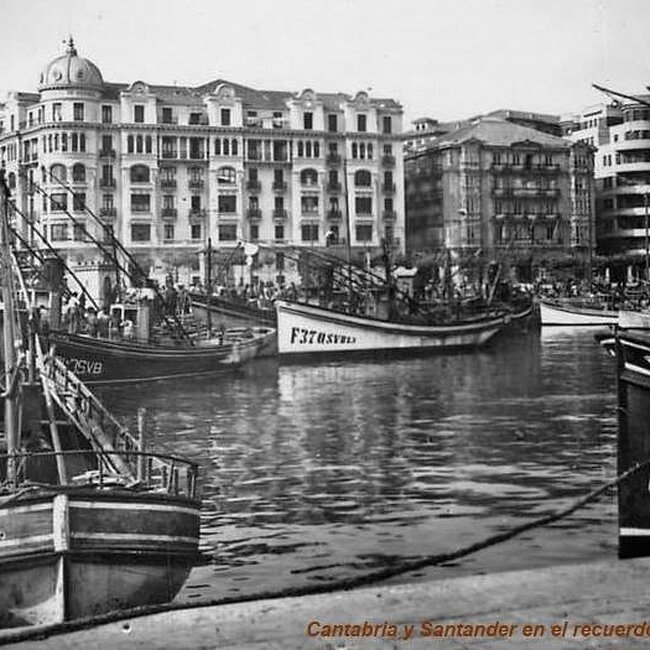 Foto antigua de Puerto Chico (95).jpg