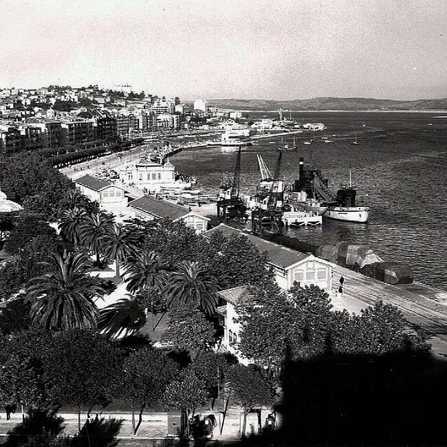 Foto antigua del Muelle de Maura (4).jpg