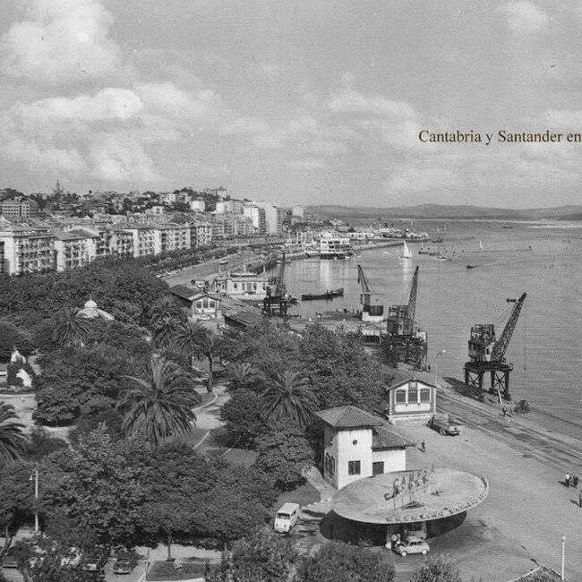 Foto antigua del Muelle de Maura (22).jpg