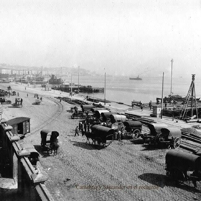 Foto antigua del Muelle de Maura (37).jpg