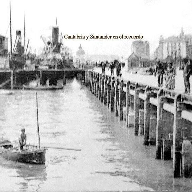 Foto antigua del Muelle de Maura (55).jpg