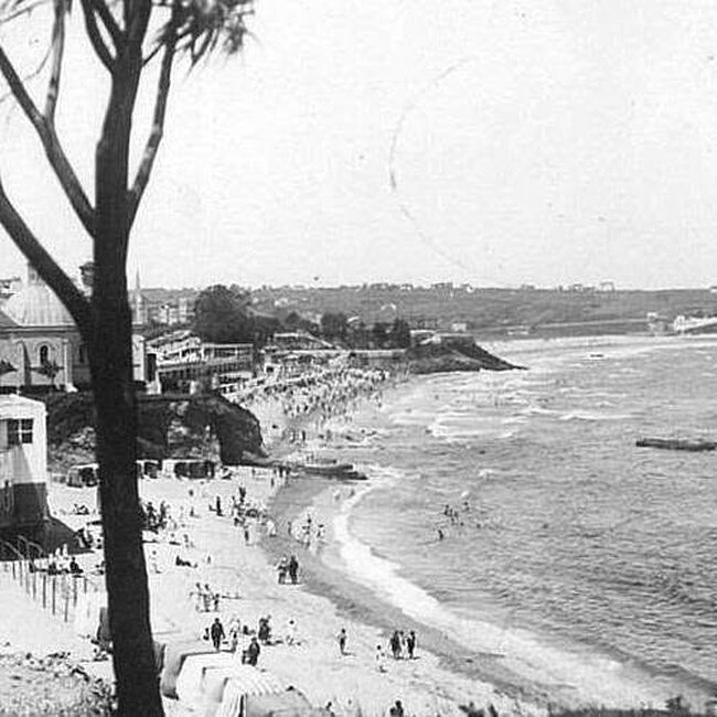 Foto antigua de la Playa de la Concha (18).jpg