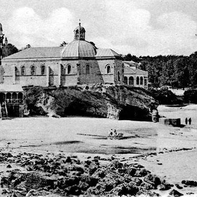 Foto antigua de la Playa de la Concha (20).jpg