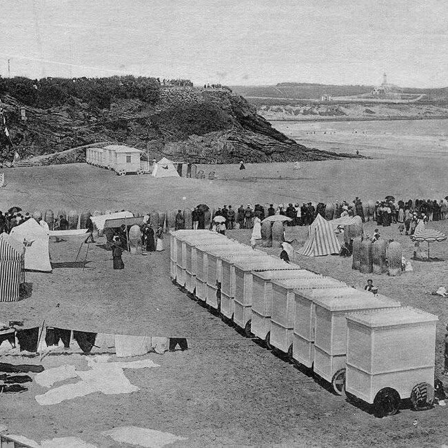 Foto antigua de la primera playa del Sardinero (52).jpg