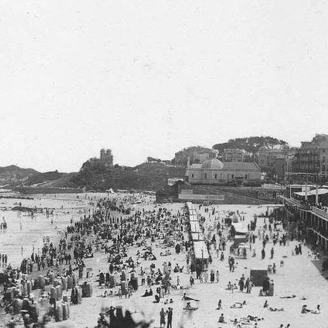 Foto antigua de la primera playa del Sardinero (56).jpg
