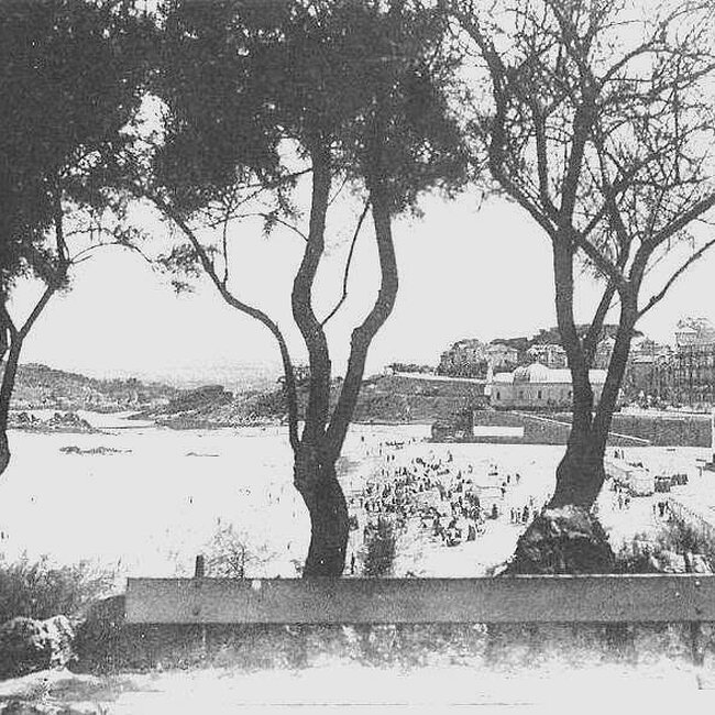 Foto antigua de la primera playa del Sardinero (62).jpg
