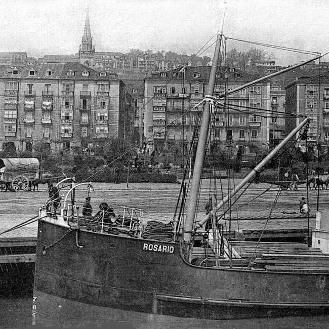 Foto antigua del Muelle de Calderón (2).jpg