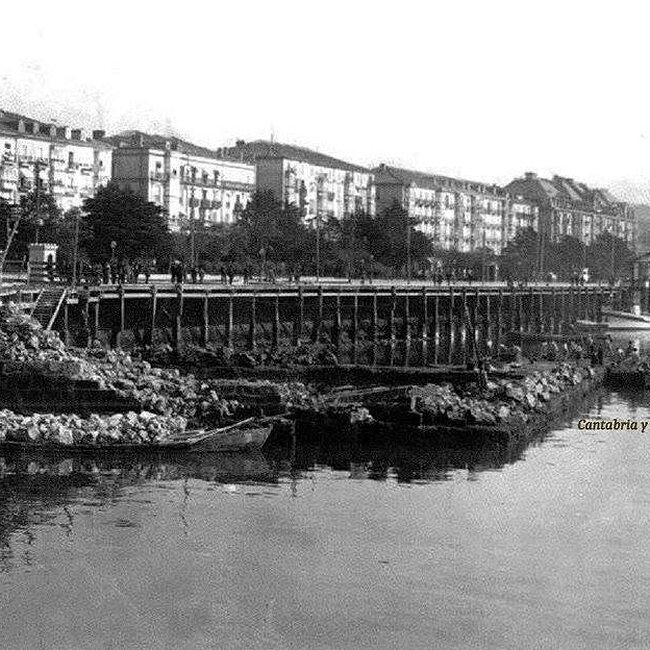 Foto antigua del Muelle de Calderón (10).jpg