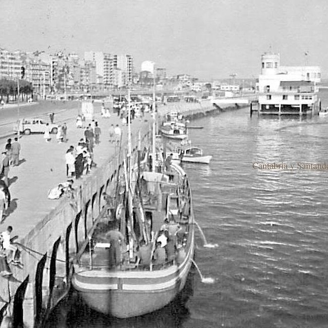 Foto antigua del Muelle de Calderón (44).jpg