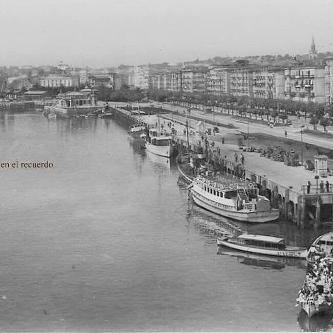 Foto antigua del Muelle de Calderón (48).jpg