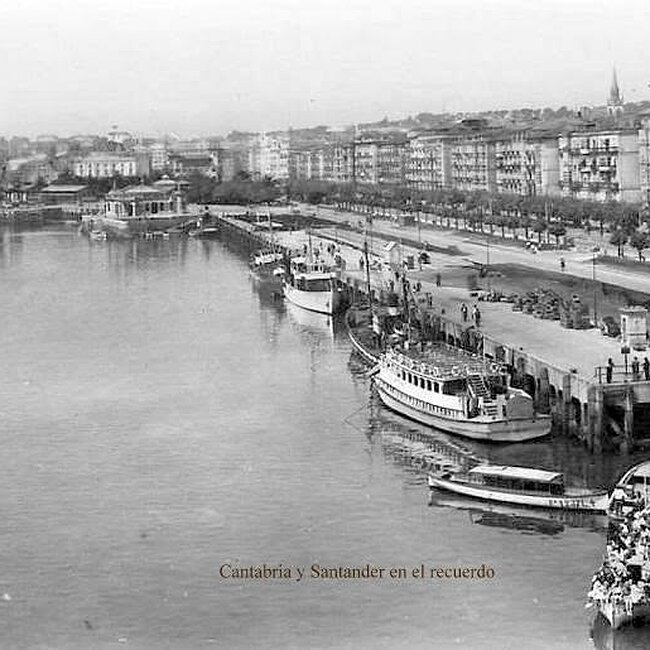 Foto antigua del Muelle de Calderón (56).jpg