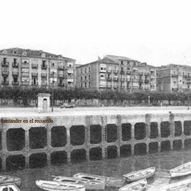 Foto antigua del Muelle de Calderón (58).jpg