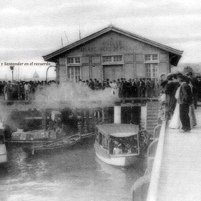 Foto antigua del Muelle de Calderón (66).jpg