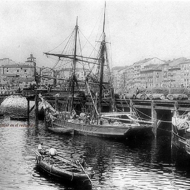 Foto antigua del Muelle de Calderón (67).jpg