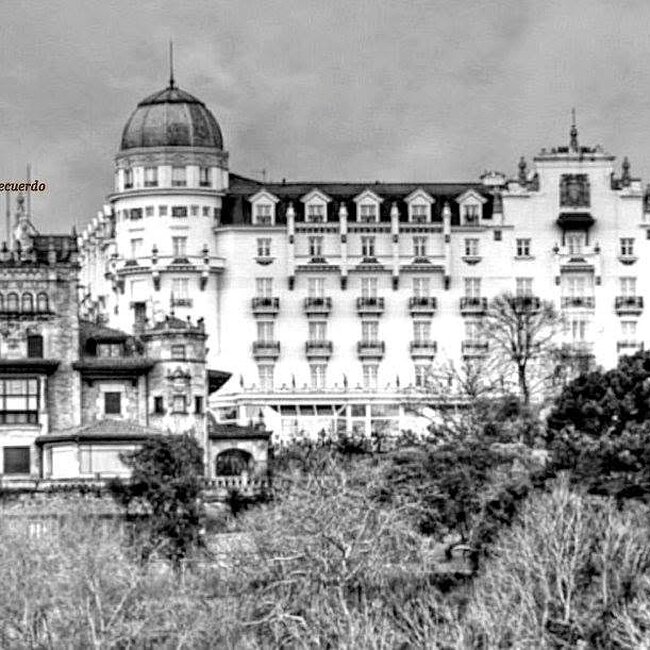 Foto antigua del Palacio Pardo (16).jpg