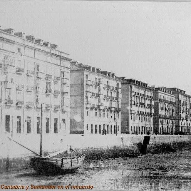 Foto antigua del Paseo Pereda (23).jpg