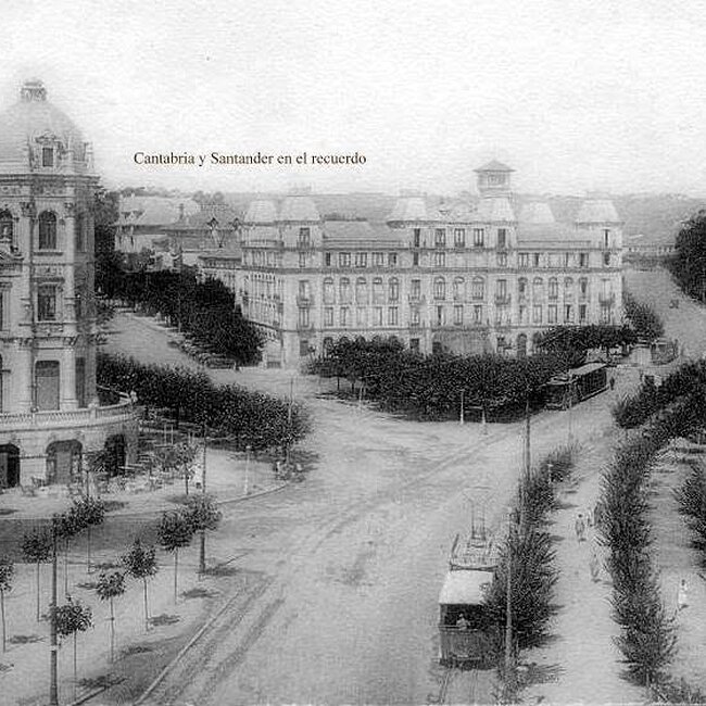 Foto antigua del Tranvía Gandarillas (2).jpg
