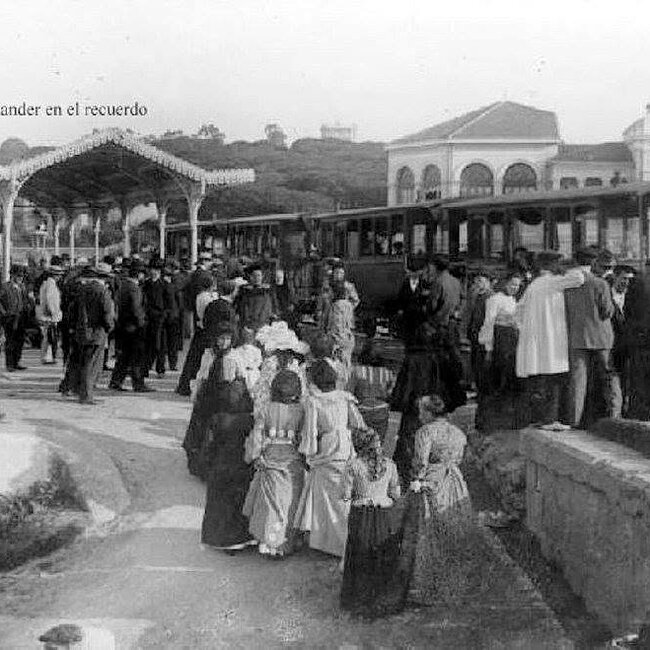 Foto antigua del Tranvía Gandarillas (38).jpg