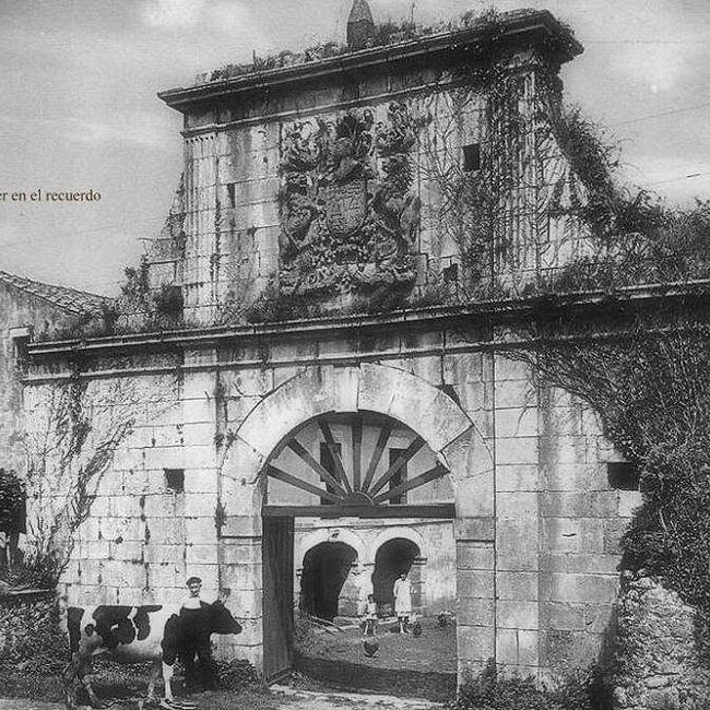Foto antigua de Entrambasaguas (1).jpg