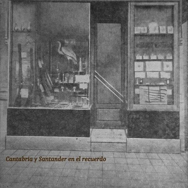 Foto antigua de establecimientos de Cantabria (15).jpg