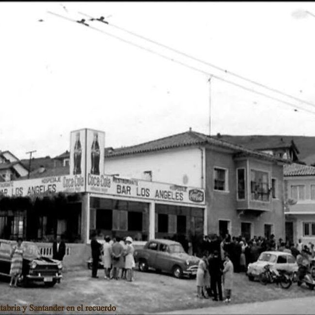 Foto antigua de establecimientos de Cantabria (24).jpg