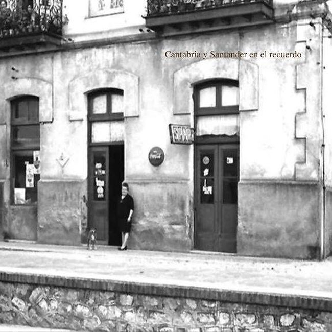 Foto antigua de establecimientos de Cantabria (34).jpg