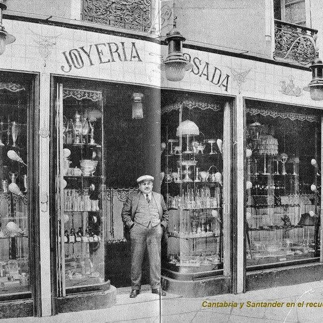 Foto antigua de establecimientos de Cantabria (46).jpg