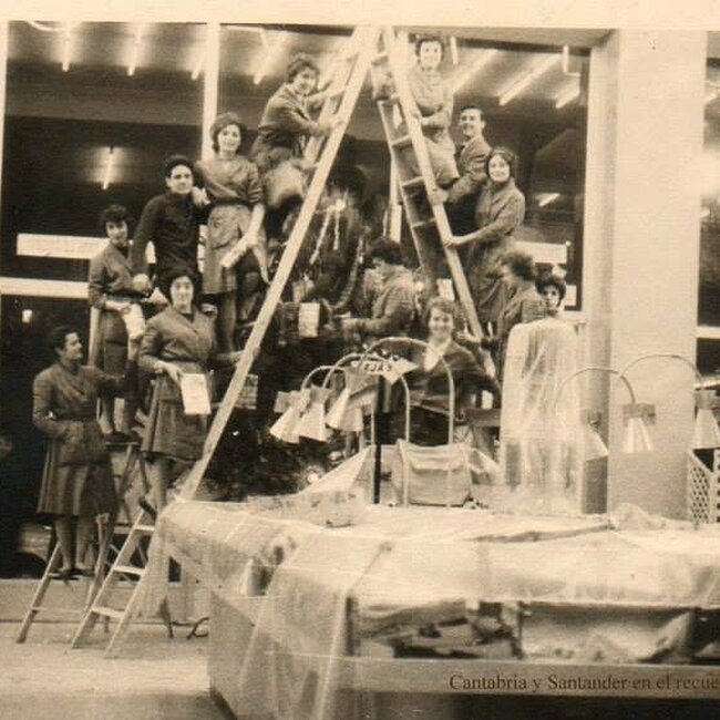 Foto antigua de establecimientos de Cantabria (64).jpg