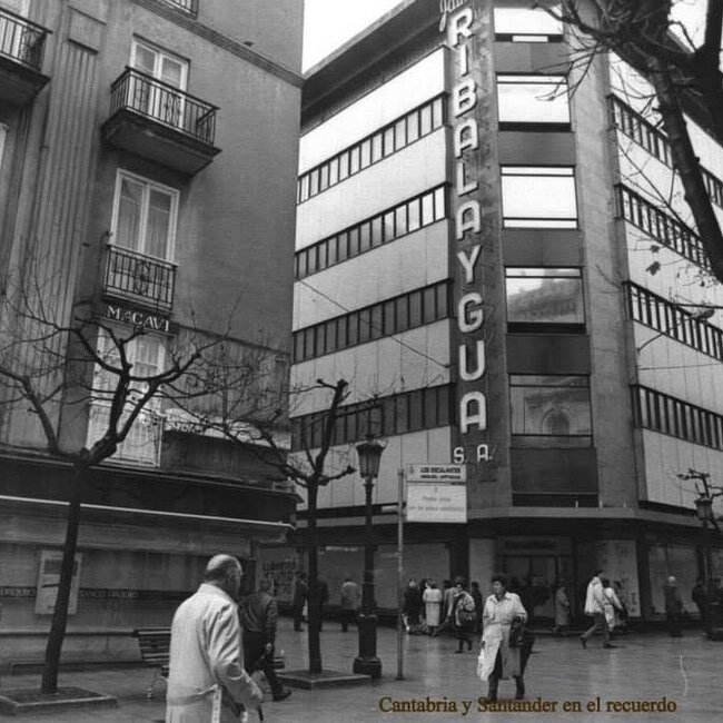Foto antigua de establecimientos de Cantabria (93).jpg