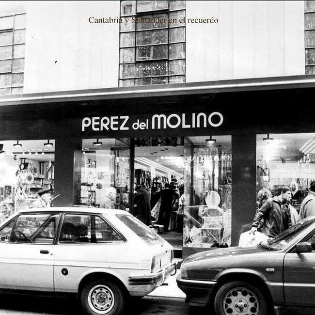 Foto antigua de establecimientos de Cantabria (107).jpg