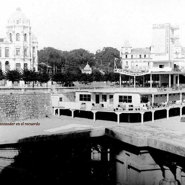 Foto antigua de establecimientos de Cantabria (176).jpg