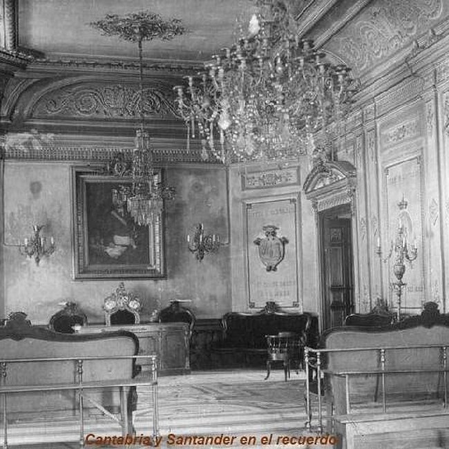 Foto antigua de la Plaza Vieja (19).jpg