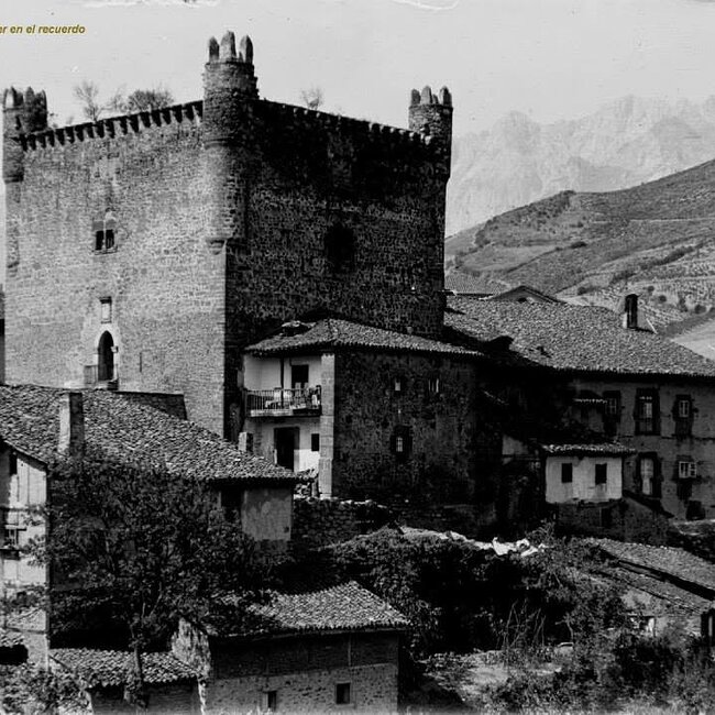 Foto antigua de Potes (33).jpg