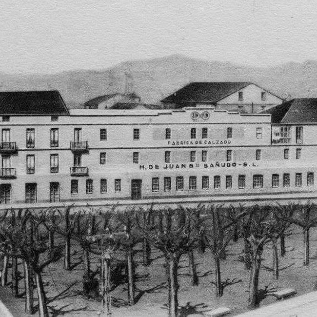 Foto antigua de Torrelavega (38).jpg