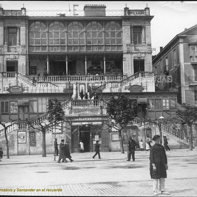 Foto antigua de teatros y cines de Cantabria (4).jpg