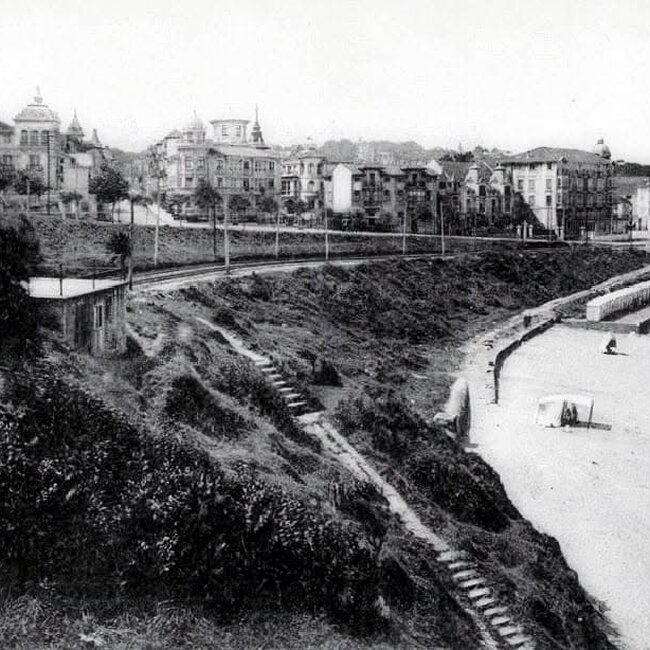 Foto antigua del Balneario de Zaldivar (5).jpg