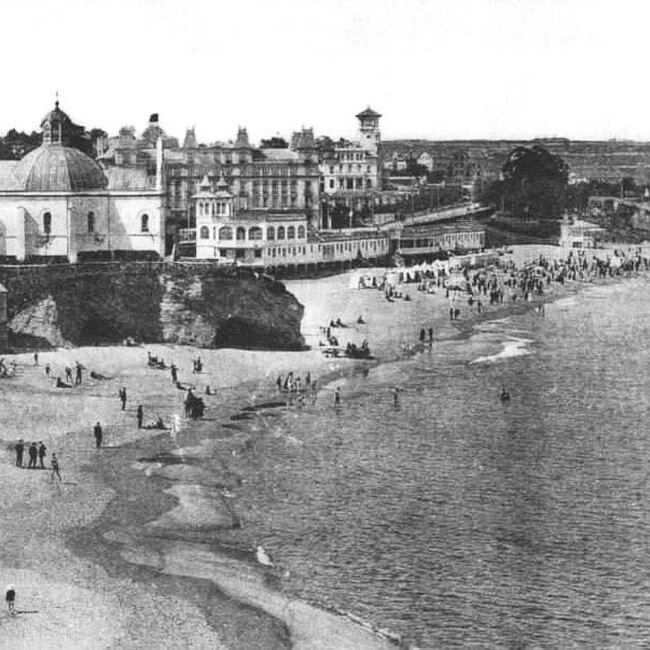 Foto antigua del Balneario de Zaldivar (6).jpg