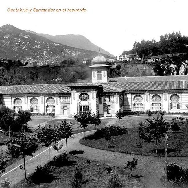 Foto antigua del Balnerario y Aguas de Solares (9).jpg