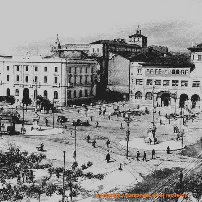 Foto antigua de Correos (2).jpg