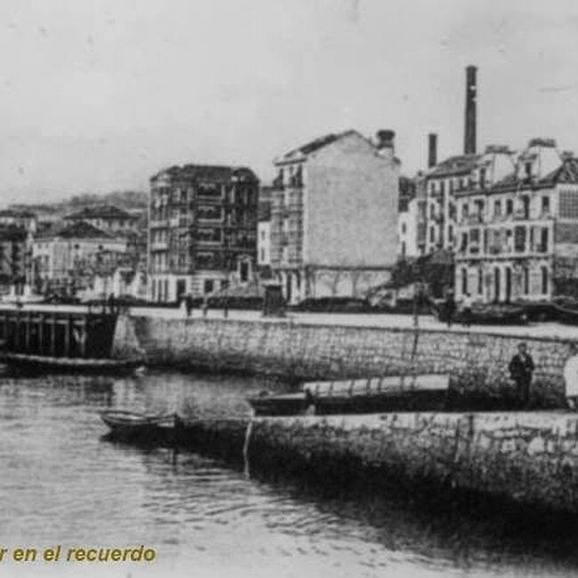 Foto antigua de la calle Castelar (13).jpg