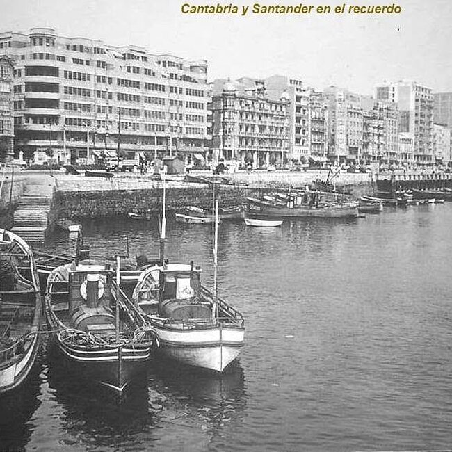 Foto antigua de la calle Castelar (16).jpg
