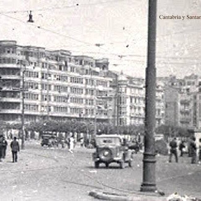 Foto antigua de la calle Castelar (19).jpg