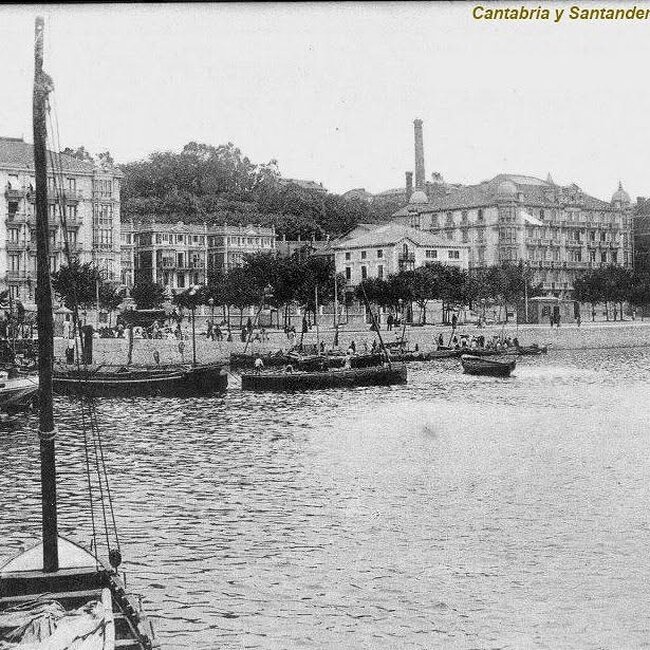 Foto antigua de la calle Castelar (22).jpg
