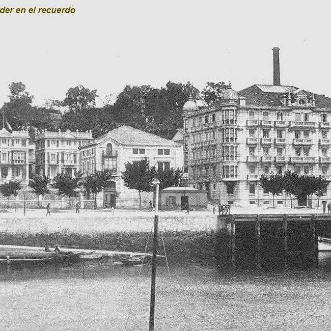 Foto antigua de la calle Castelar (24).jpg